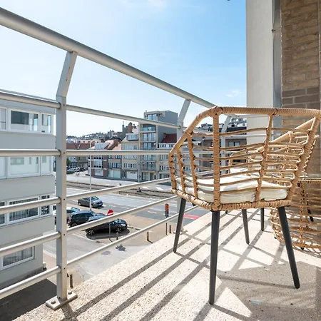 Modern Close To The For 6 * Ostend