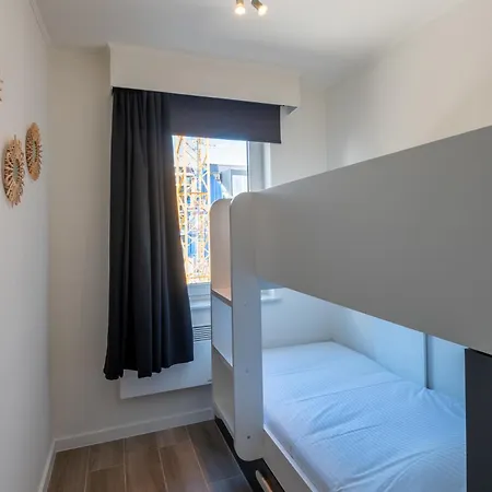 Modern Close To The For 6 * Ostend