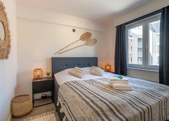 Apartment Modern Close To The For 6 *