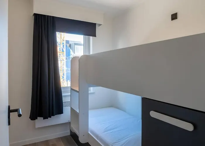 Modern Close To The For 6 Apartment Ostend