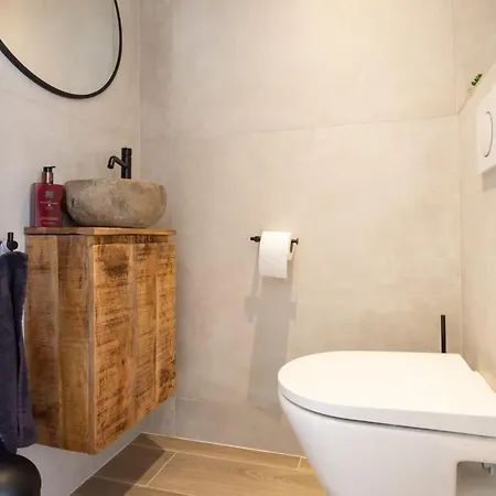 Daire Modern Close To The For 6